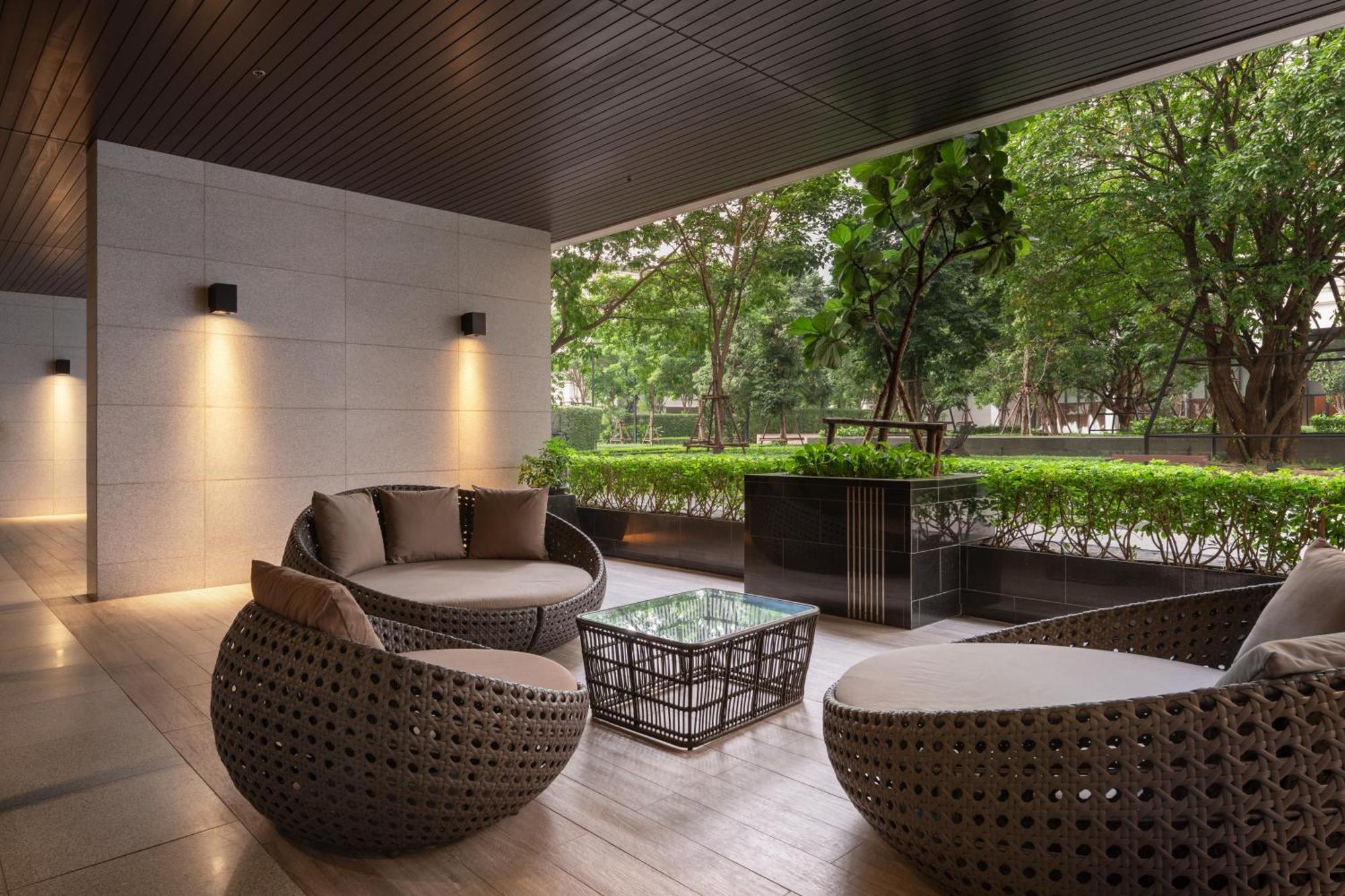 Hampton Residence Next To Emporium Bangkok Extérieur photo